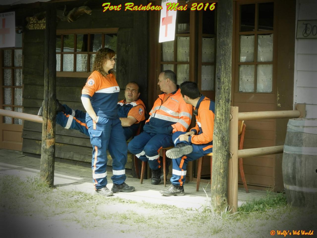 13247718_10209622140059360_2358469604582944233_o