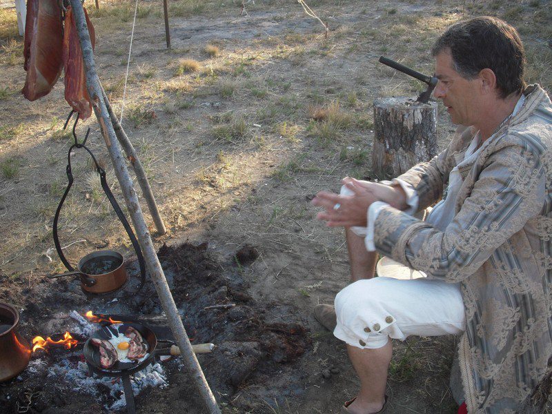 Main Libre au petit déjeuner