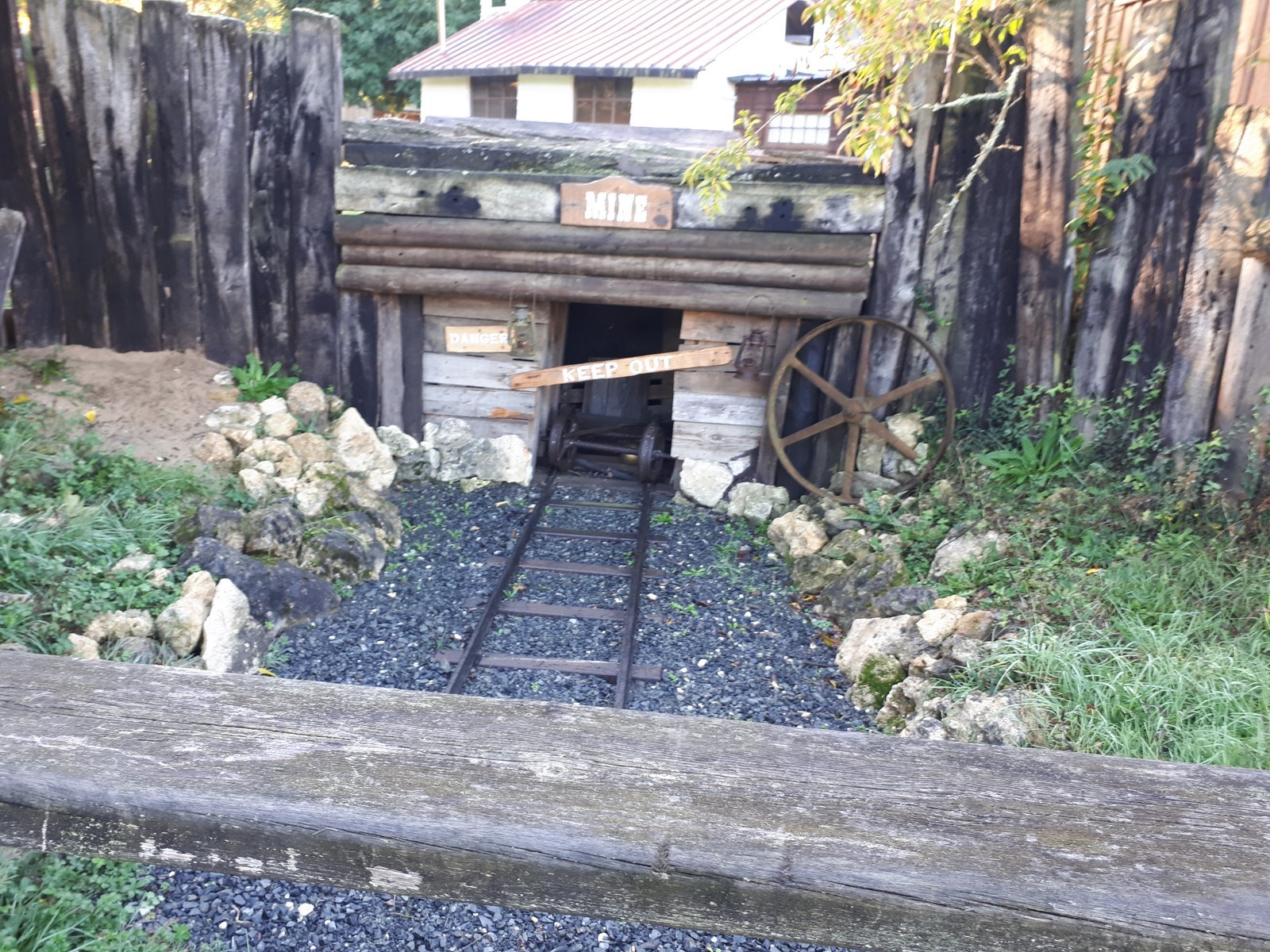 315200431 10221069152855536 5117464506805633347 n