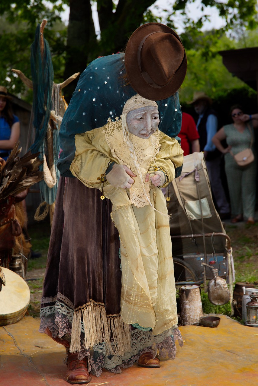 Els coeur en cavale spetacle de marionettes ge antes 14