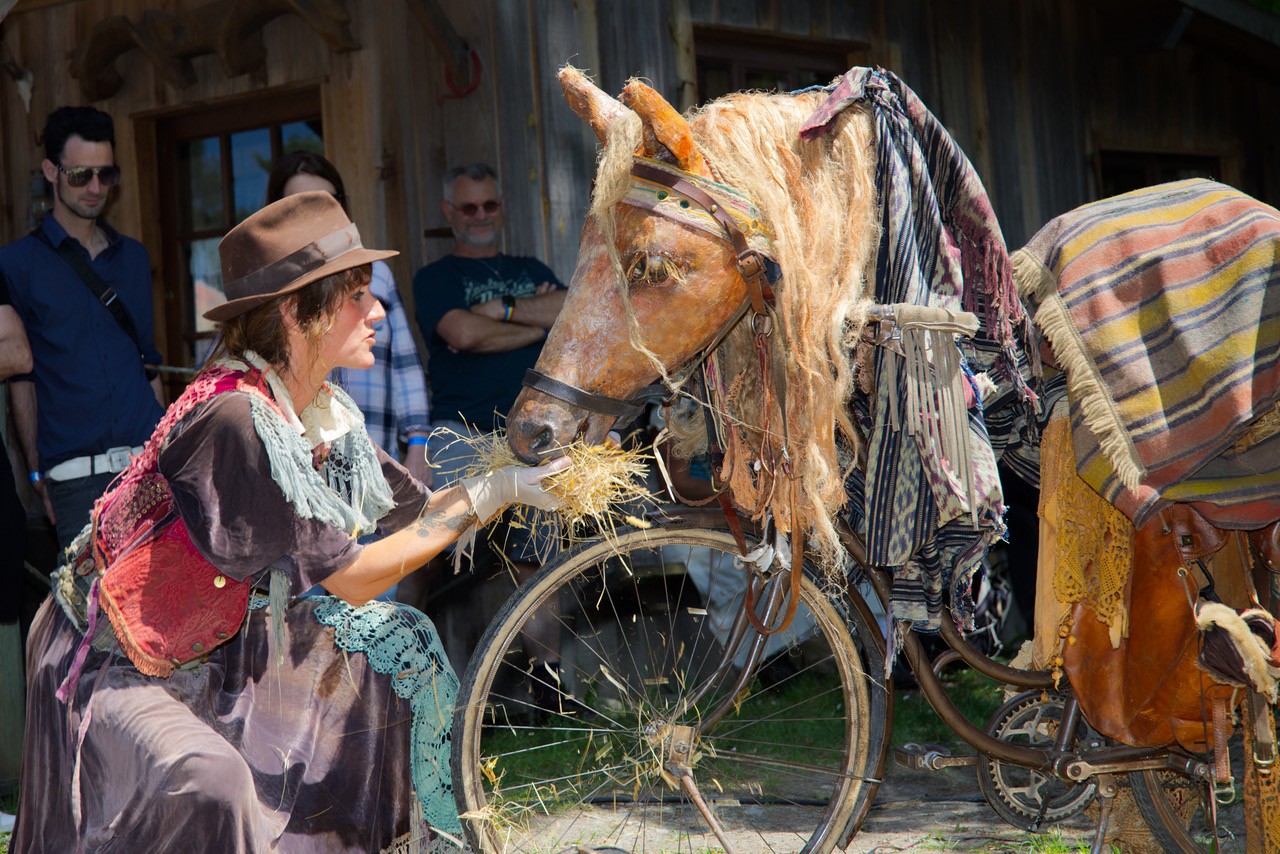 Els coeur en cavale spetacle de marionettes ge antes 3