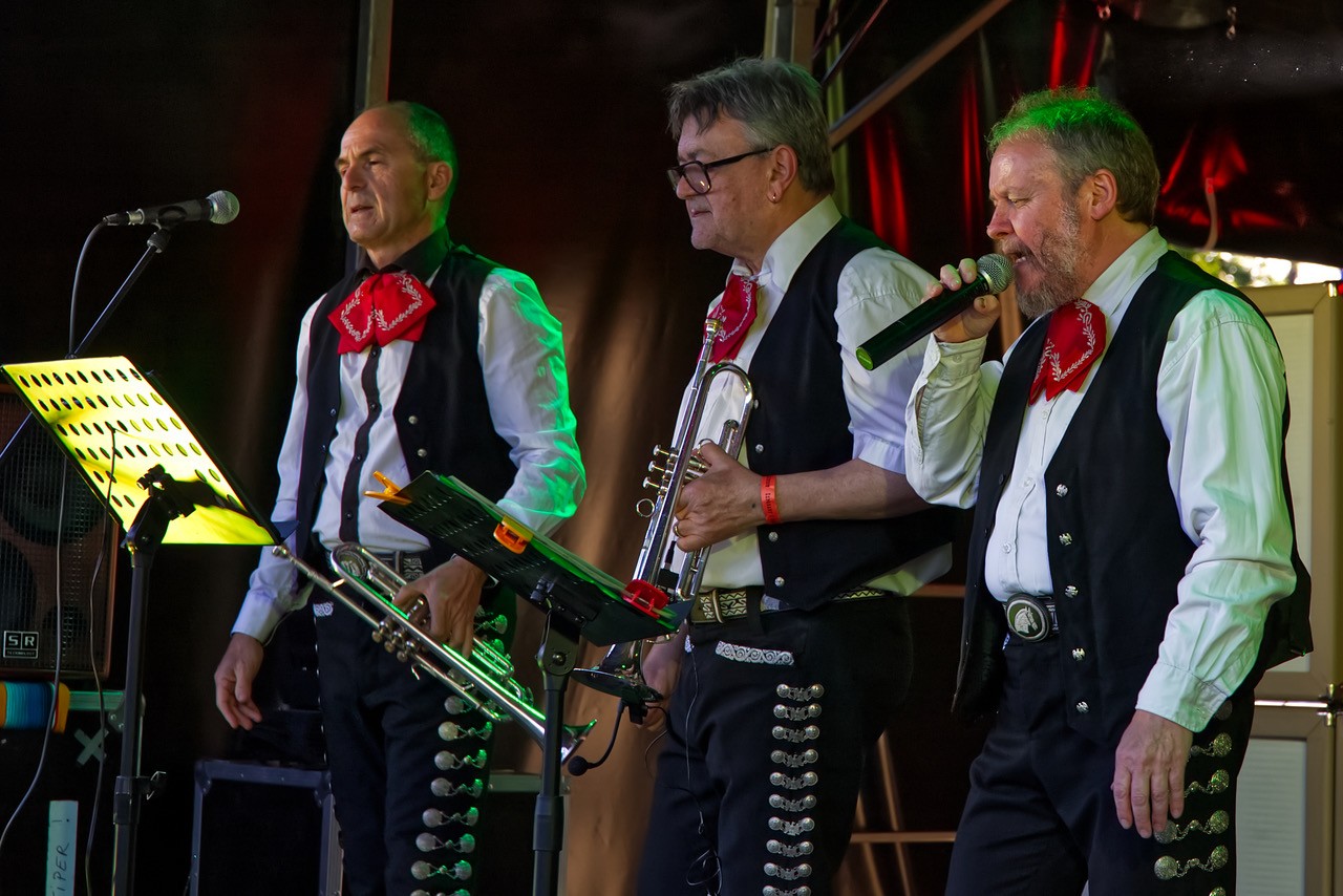 Els los tropicales mariachis f r 2025 8