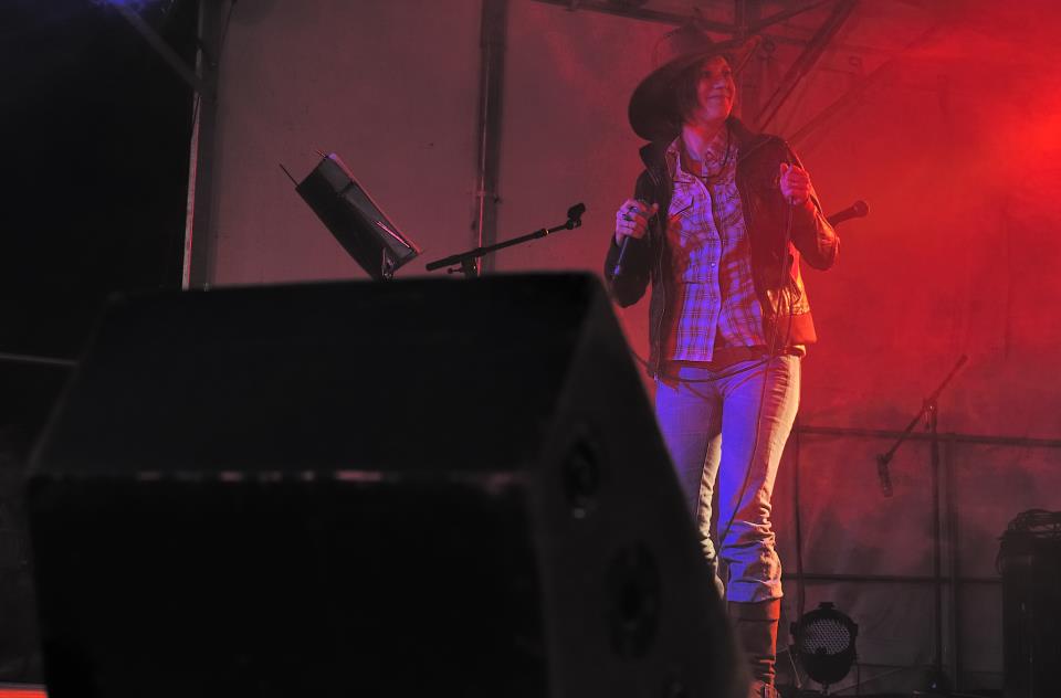 photo by Francis (140)