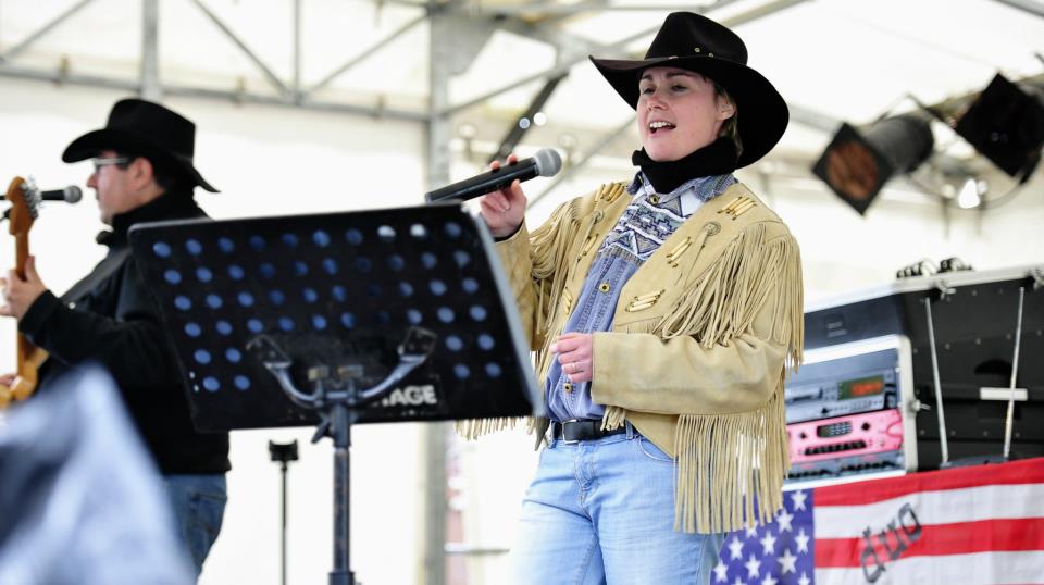 photo by Francis (158)