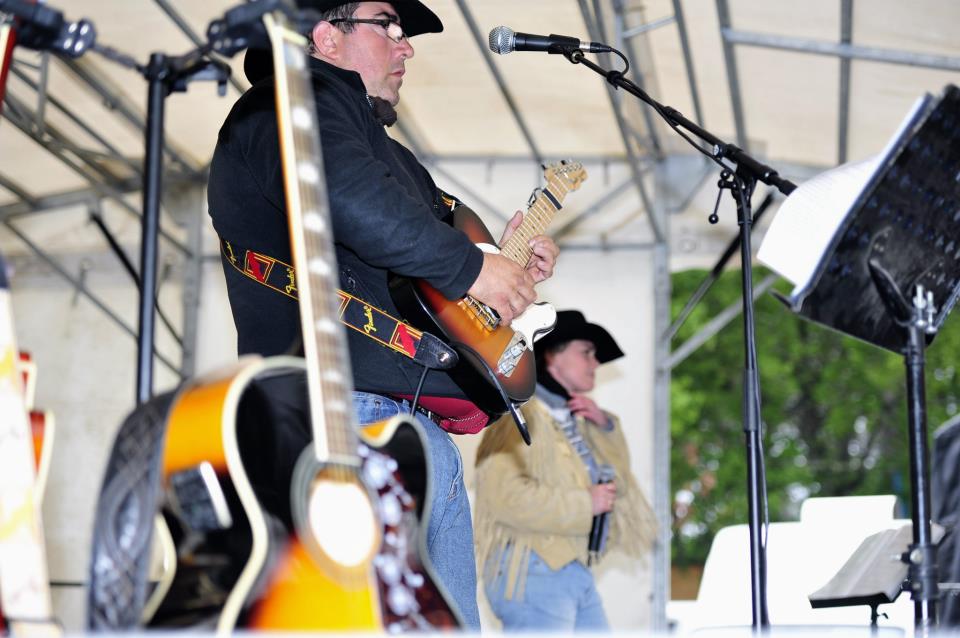 photo by Francis (190)